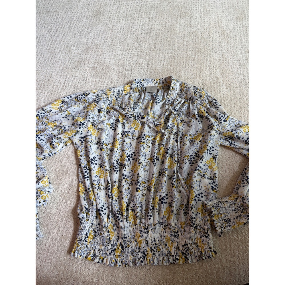 Sioni Floral Blouse Size Medium White Yellow Smocked Boho Office Romantic